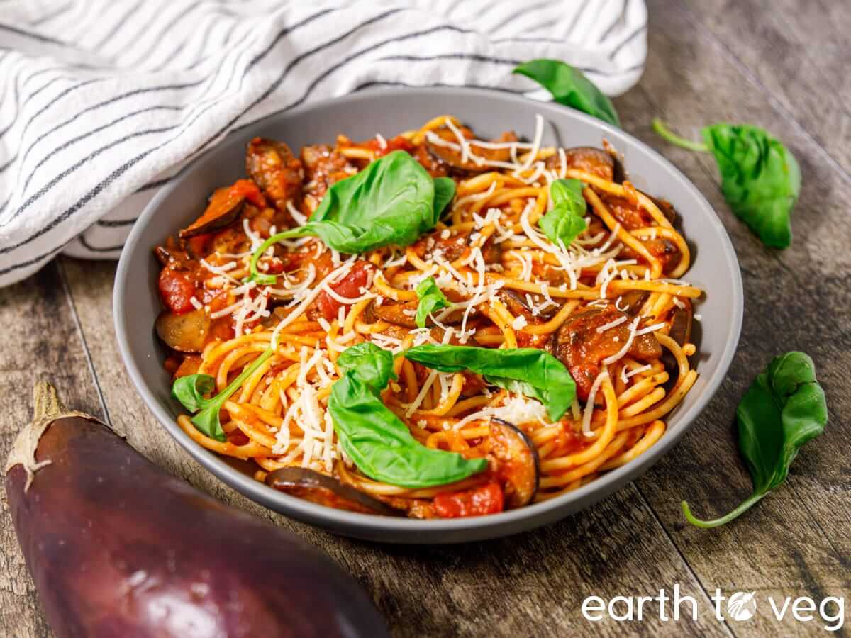 A plate of vegan pasta alla norma.