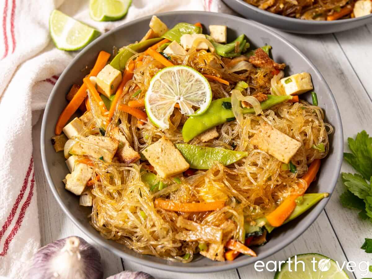A big plate of vegetarian pancit bihon guisado.